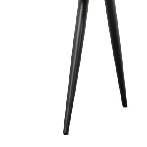 Konické nohy s gráciou – elegantný tvar, ktorý dodáva stolu ľahkosť a vizuálnu rovnováhu