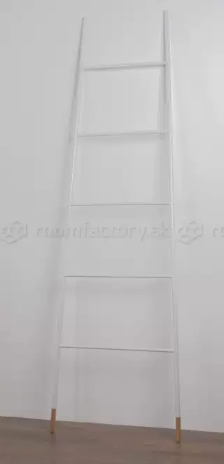 Zuiver Rack dekoračný rebrík 8