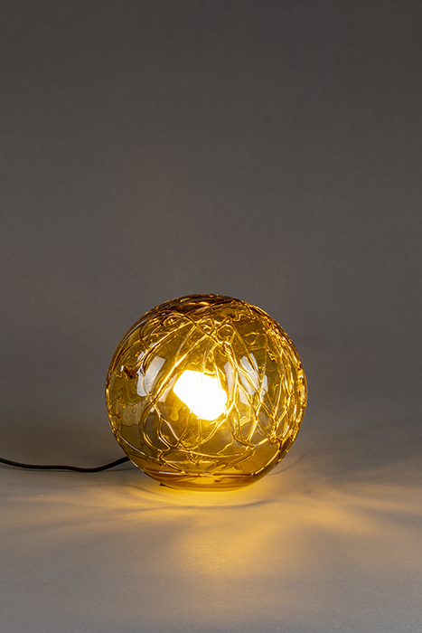 Dutchbone Lune dizajnová stolová lampa 11
