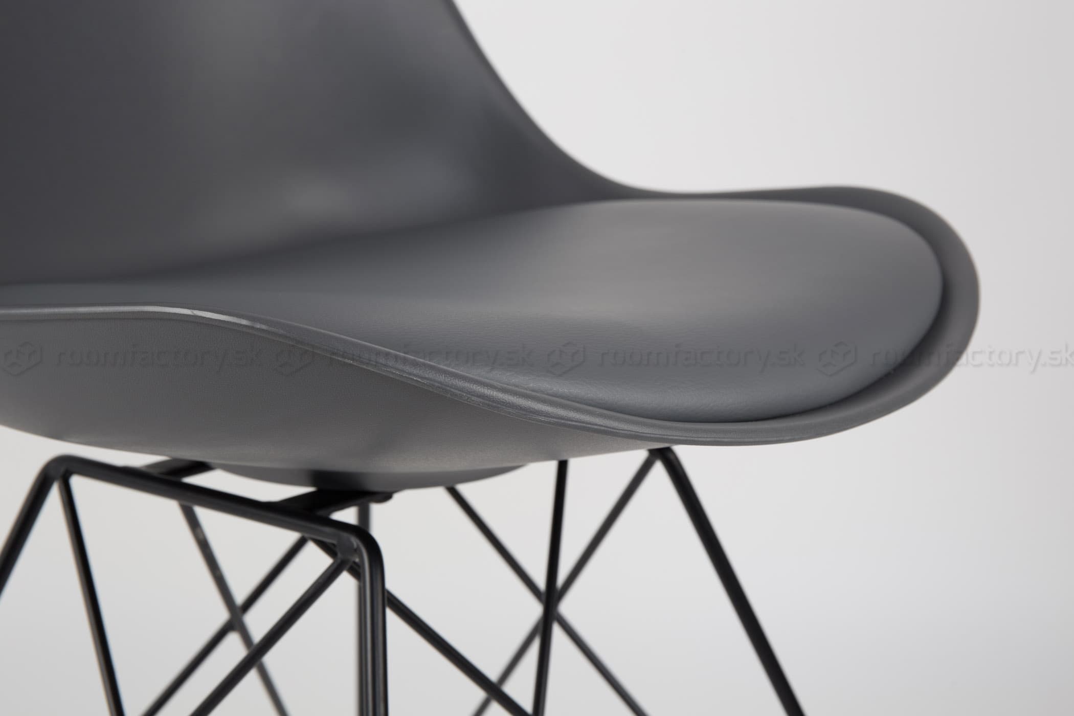 WL-Living Ozzy dizajnová stolička - výpredaj skladu 2