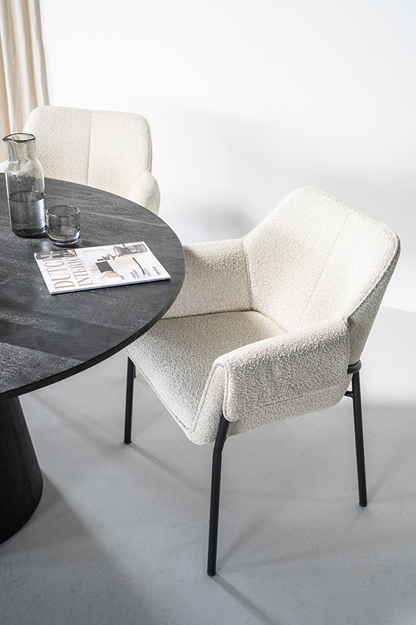 Eleonora Aron jedálenský stôl 6