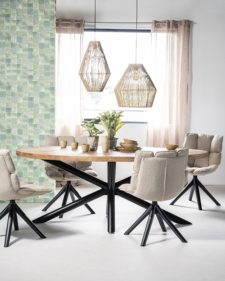 Eleonora Oscar jedálenský stôl