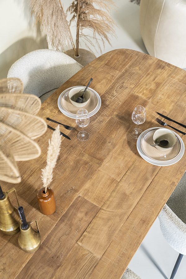 Eleonora Tabassum jedálenský stôl 3