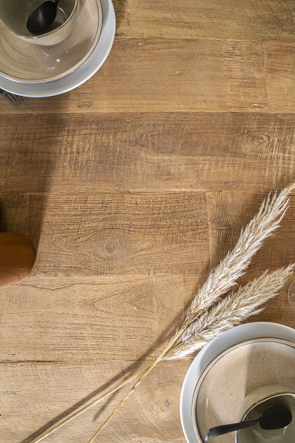 Eleonora Tabassum jedálenský stôl 5