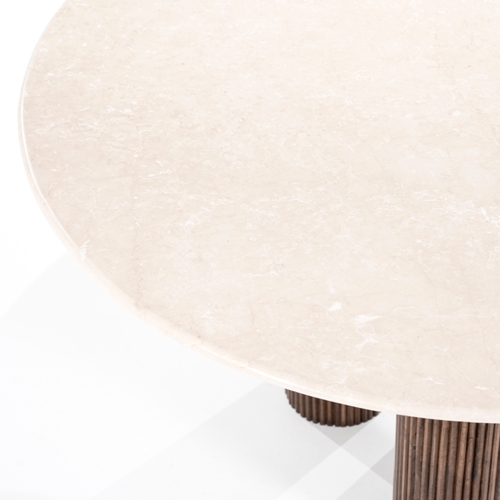 Okrúhla silueta – prirodzená dynamika stolovania