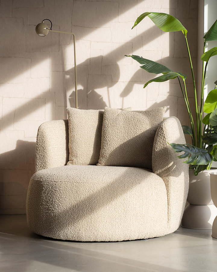 Eleonora Louis čalunené kreslo