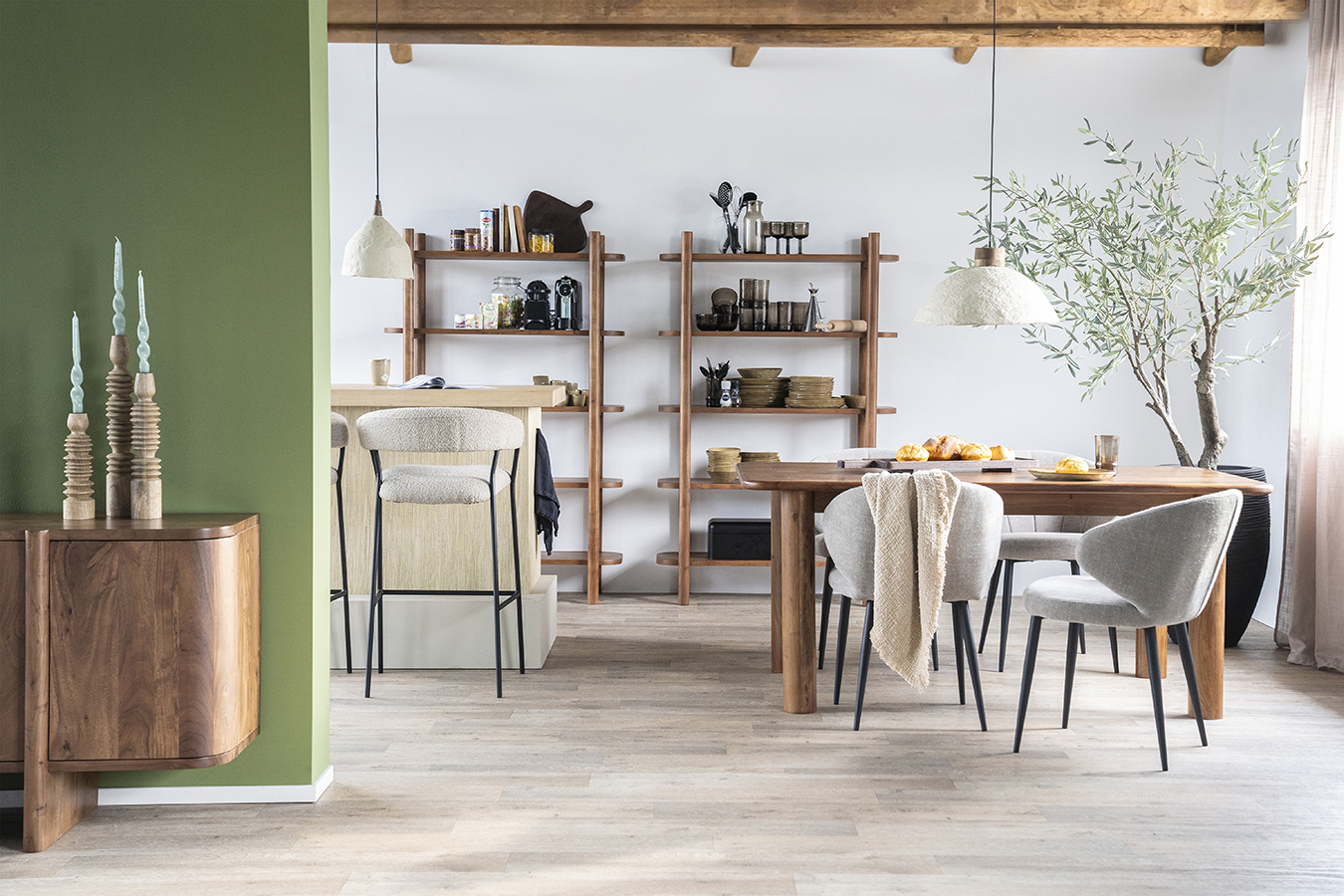 Eleonora Julian drevená komoda 8