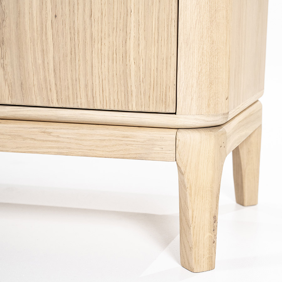 Eleonora Harvey komoda pod TV 3