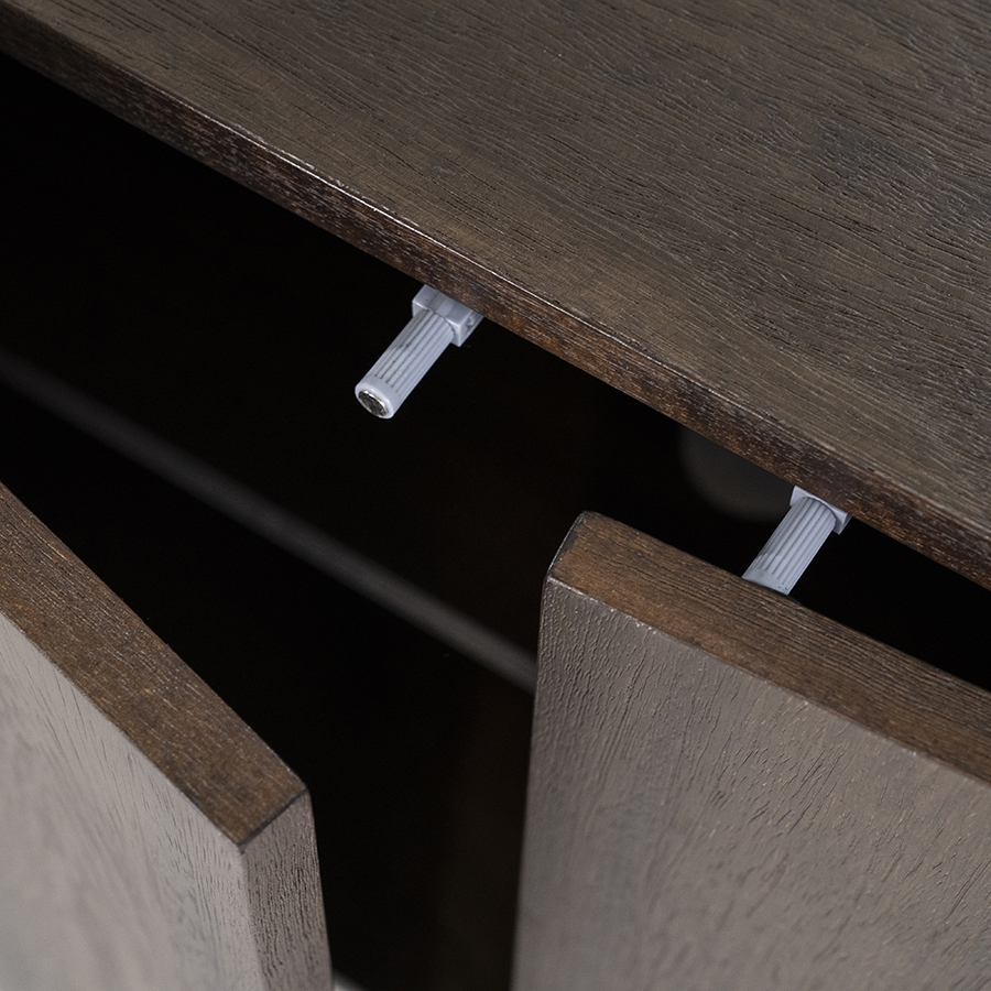 Eleonora James komoda pod TV 4