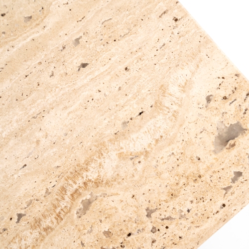 Horná travertínová doska s dostatočnou nosnosťou pre každodenné zaťaženie