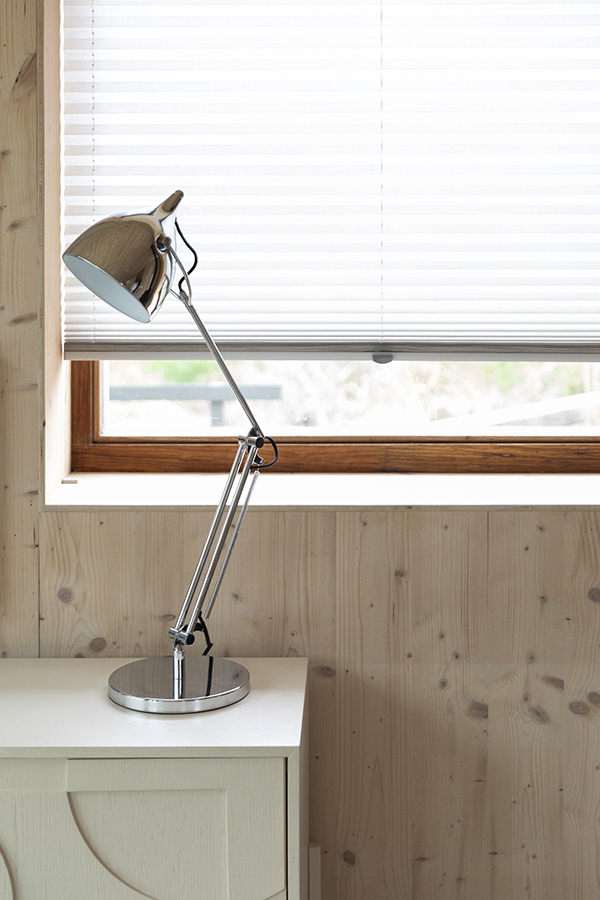 Zuiver Reader stolná lampa 8