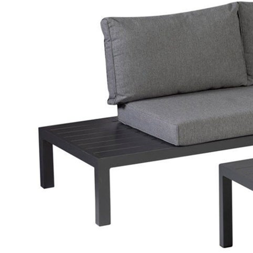 Materiály boli starostlivo vybrané pre svoju trvácnosť a odolnosť