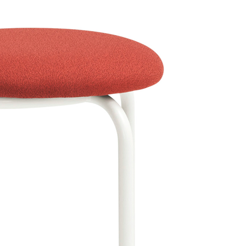 Rúrkovitá konštrukcia je pevná a odolná