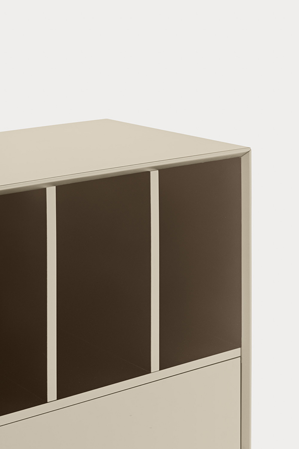 Teulat Platt moderná komoda 8