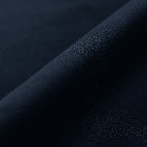 Možnosť výberu štrukturovanej tkaniny alebo jemného zamatu