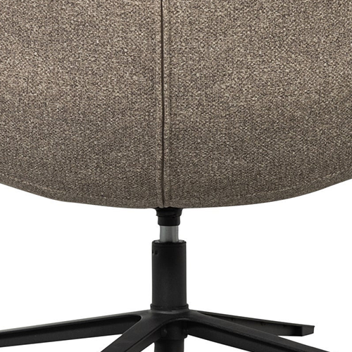 Ergonomický dizajn – tvarované sedadlo a operadlo pre maximálne pohodlie pri dlhšom sedení