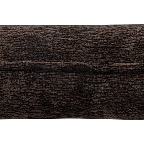 Univerzálne použitie v interiéri – ideálny ako dekoračný prvok aj funkčná opora pri relaxe