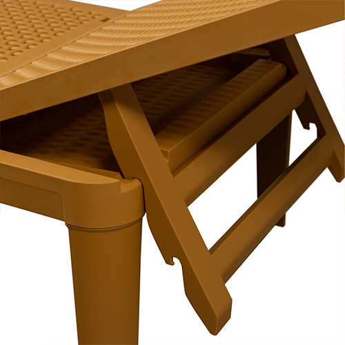 Odolný plast zvláda letné teplo aj náhle tiene bez straty tvaru