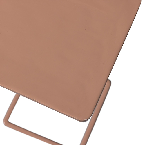 Tichý geometrický akcent – čisté línie vytvárajú v priestore vizuálny rytmus