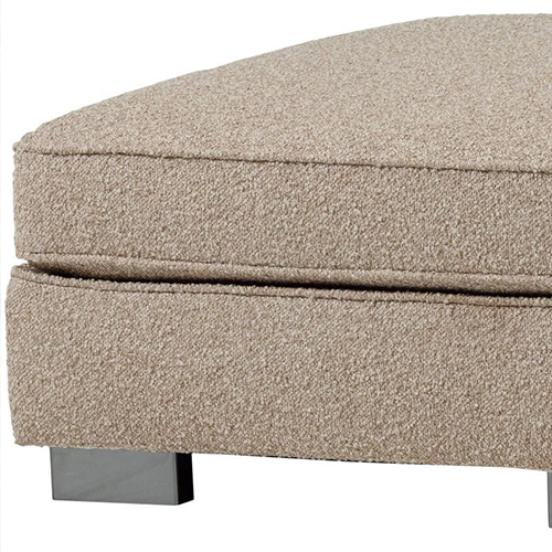 Čistý tvar a neutrálny odtieň sa ľahko integrujú do každého interiéru