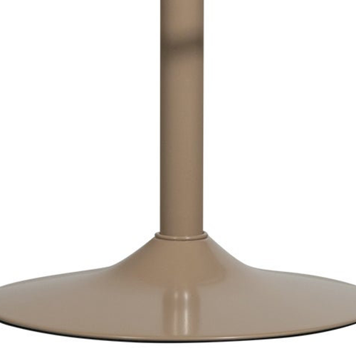 Pevná kovová základňa