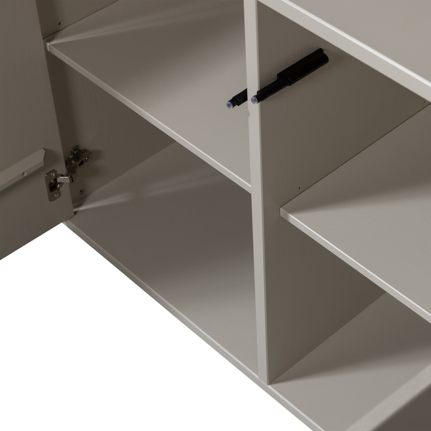 Woood Meggy drevená skriňa 6