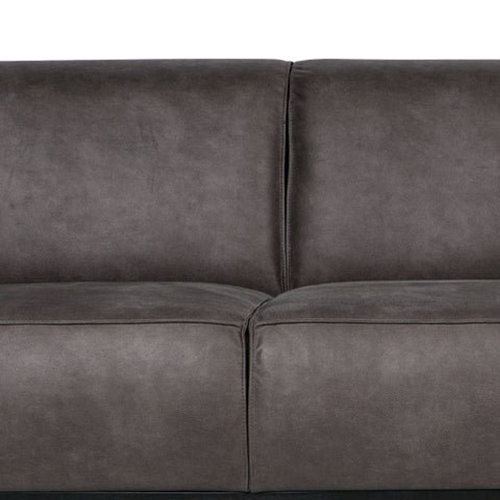 Dostatok priestoru na pohodlné sedenie pre rodinu aj návštevy