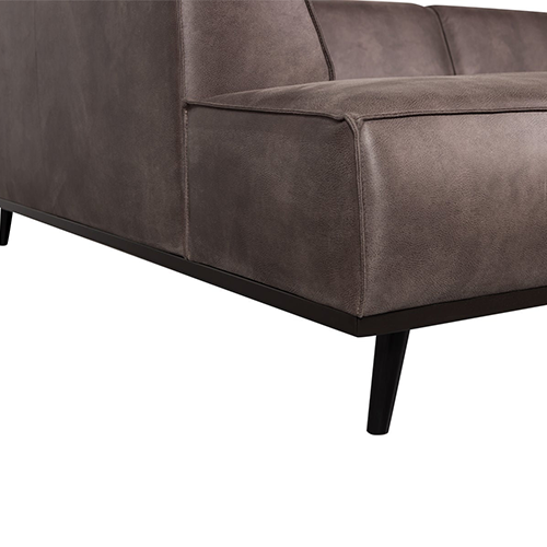 Robustné línie a sebavedomý dizajn, ktorý okamžite definuje atmosféru obývačky