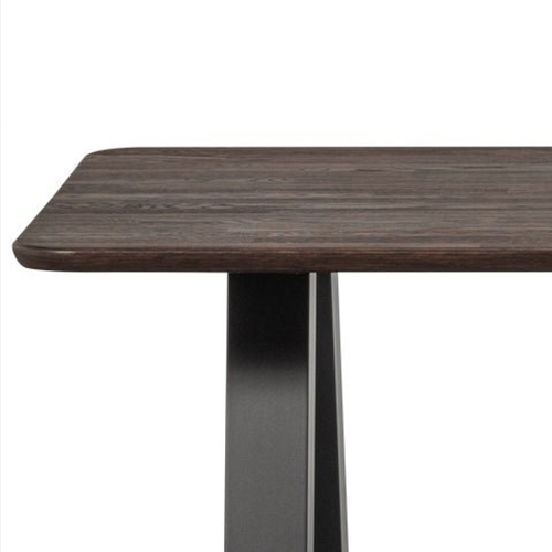 Hrejivá farba – pridáva priestoru teplo a nadčasový charakter