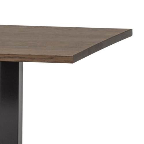 Jednoduchý tvar dosky umožňuje nekonečné kombinácie použitia