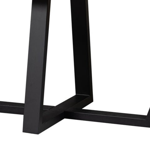 Robustná podpora – pevné kovové nohy zaisťujú stabilitu aj pre veľkú dosku