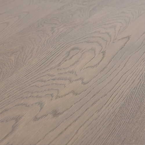 Cinkované spoje dodávajú doske rytmus a robia každý stôl jedinečným