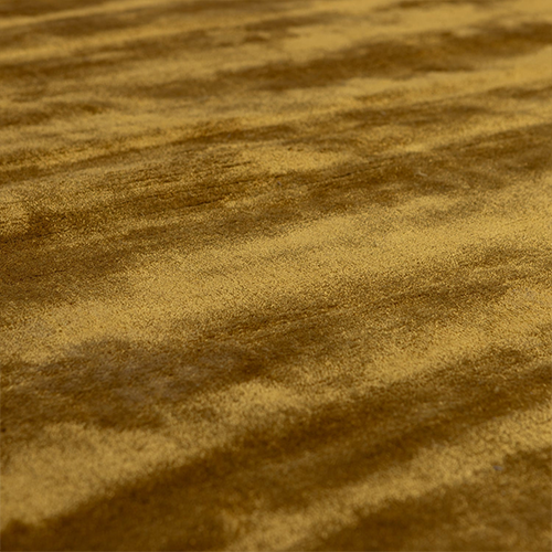 Mäkký povrch s elegantným leskom, príjemný na dotyk