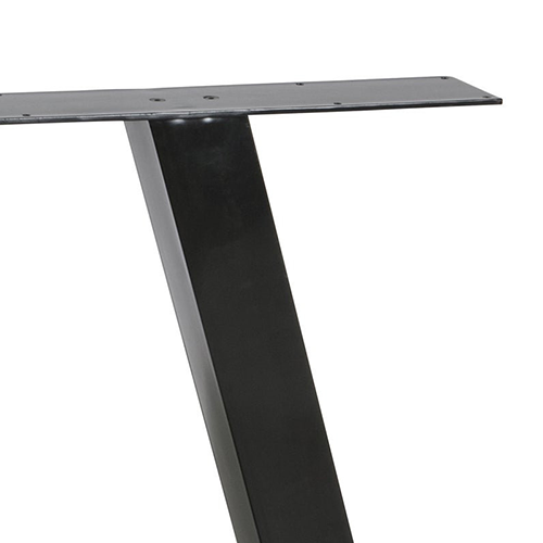 Univerzálne využitie – ideálna voľba pre jedálenské aj pracovné stoly