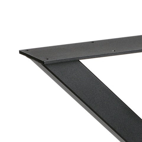 Pevná kovová konštrukcia – stabilná a odolná podnož, ktorá bezpečne drží stolovú dosku