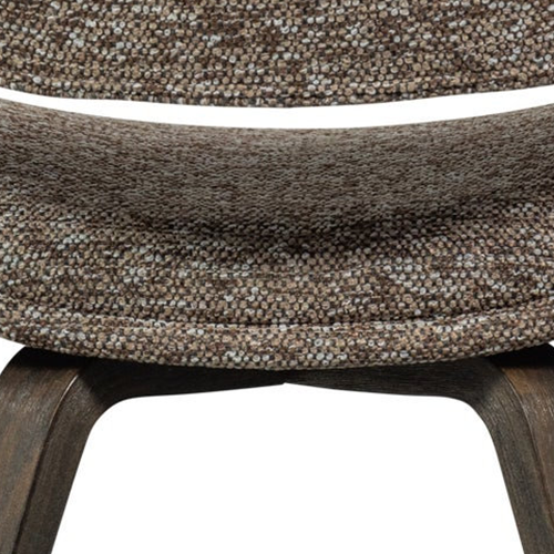 Varianty nôh podľa štýlu – kovové alebo drevené nohy pre moderný alebo tradičný vzhľad