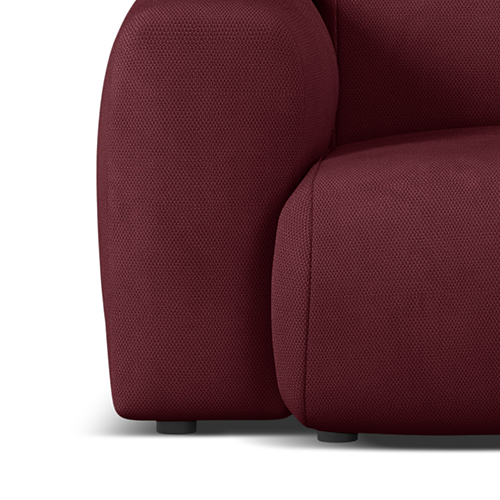 Oblé podrúčky, ktoré pôsobia ako mäkké mantinely pohodlia