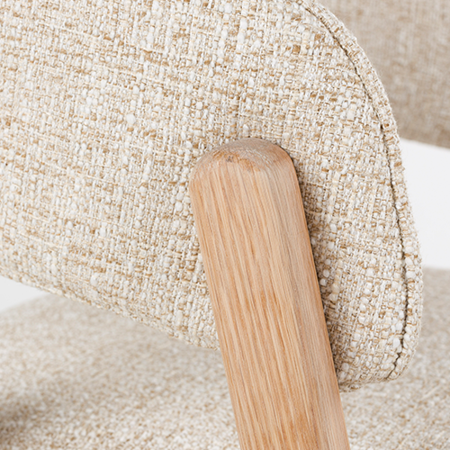 Ergonomicky tvarované operadlo