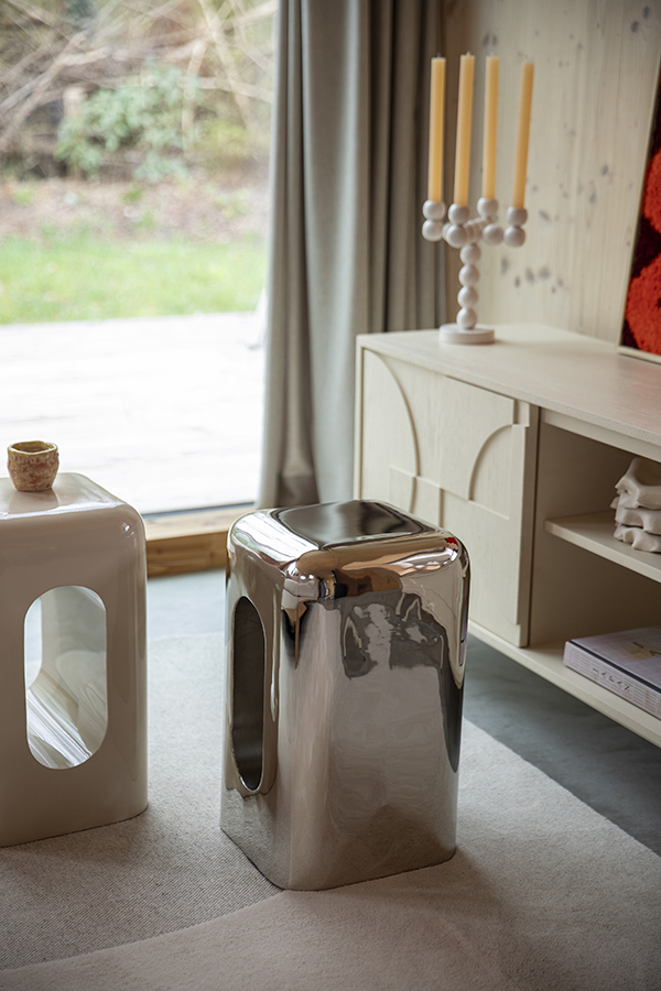 Zuiver Creek odkladací stolík 14