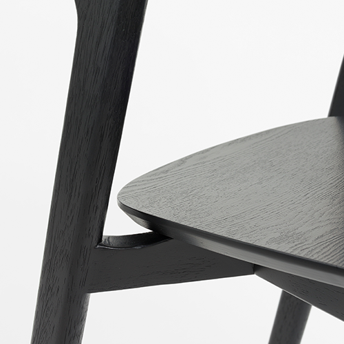 Hladký povrch s jednoduchou údržbou