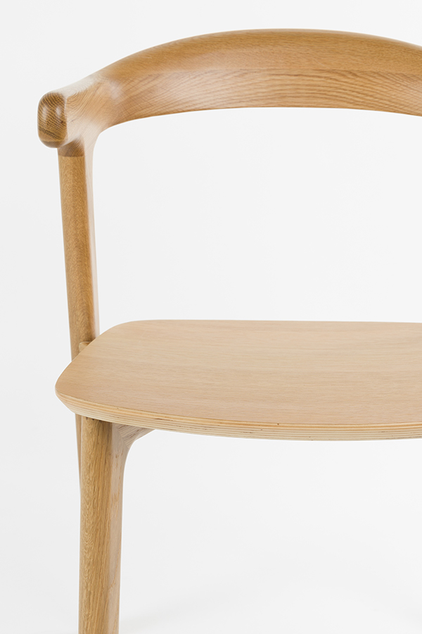 Zuiver Northwood drevená jedálenská stolička 12