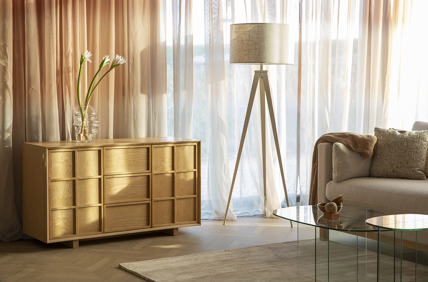 Zuiver Raster drevená skriňa 7