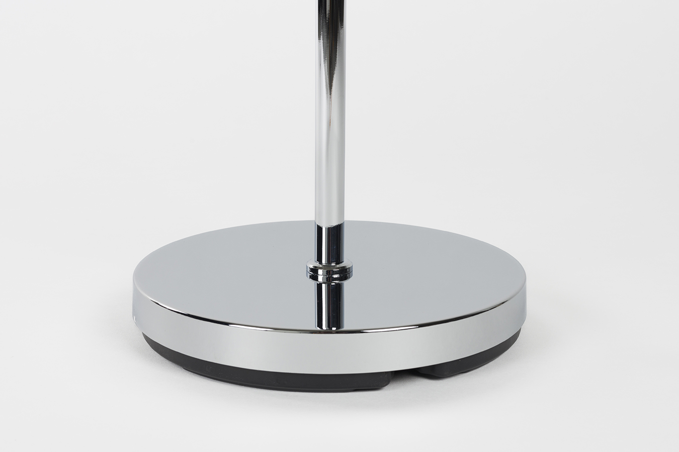 Zuiver Reader stojanová lampa 7