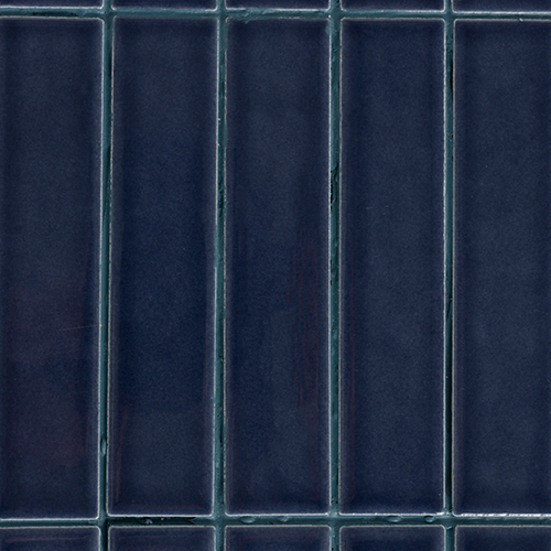 Kombinácia keramiky a kovu vytvára výrazný dizajnový kontrast