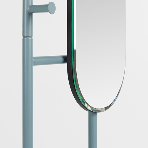 Zrkadlový povrch s vysokou odrazivosťou