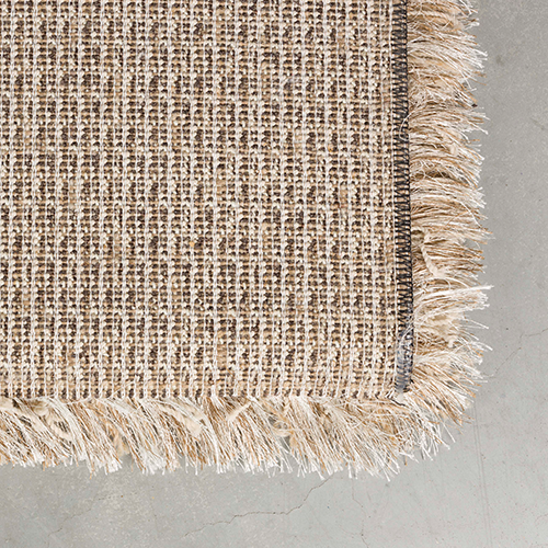 Pevný tkaný podklad zo spodnej strany