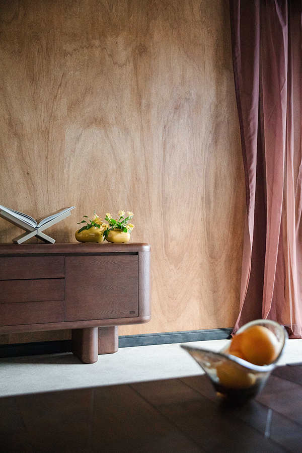 Dutchbone Herman drevená komoda 13