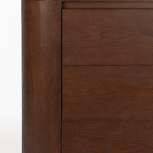 Integrované otváranie zásuviek – bez viditeľných úchytiek