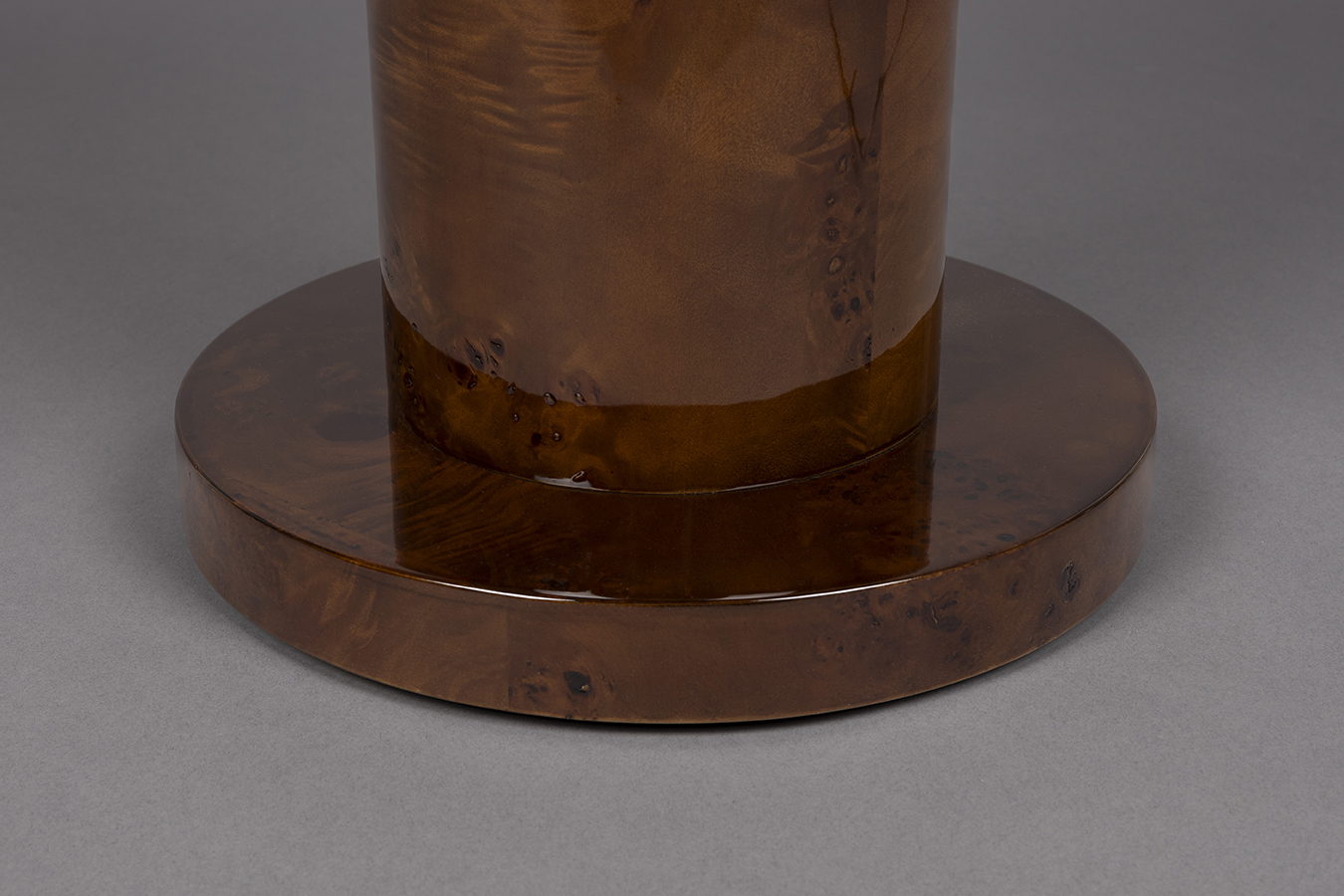 Dutchbone Quinn odkladací stolík 4