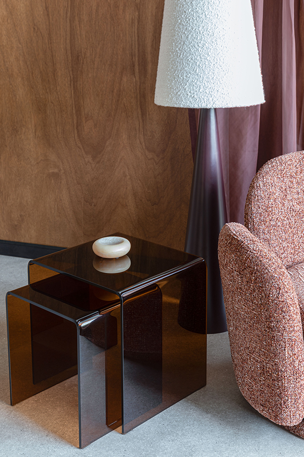 Dutchbone Vetro odkladací stolík 12